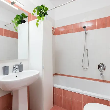 Ferienwohnung Terrace Milan Con Parcheggio Incluso Exterior foto
