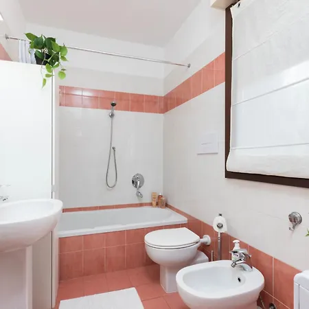 Ferienwohnung Terrace Milan Con Parcheggio Incluso Exterior foto